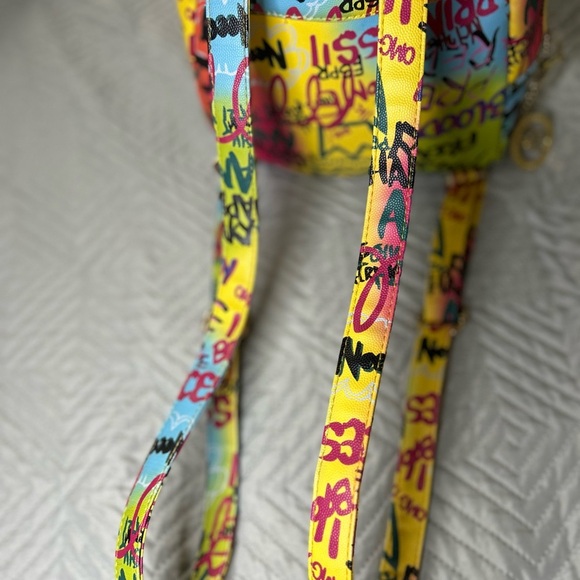 Colorful Graffiti Backpack - Picture 5 of 9